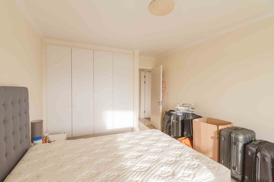 2 Bedroom Property for Sale in Sea Point Western Cape
